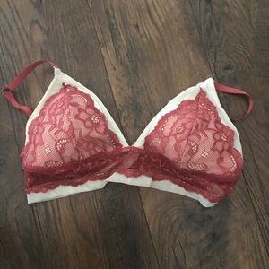 ✨  Red Lace Bra✨